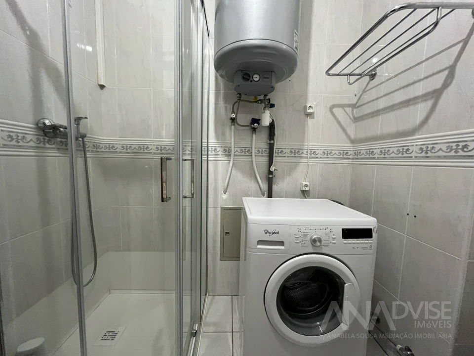 Apartamento T2 para Venda em Viseu Foto 32
