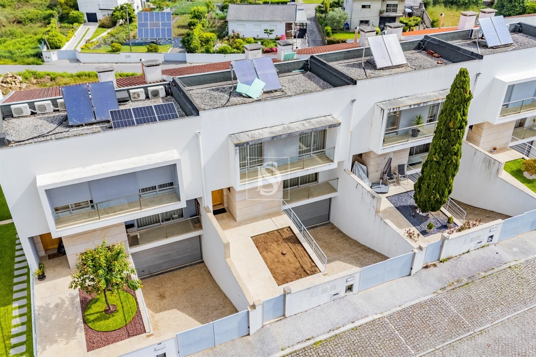 Moradia T4 para Venda em Gamil e Midões Foto 4