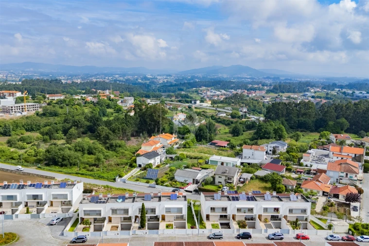 Moradia T4 para Venda em Gamil e Midões Foto 63