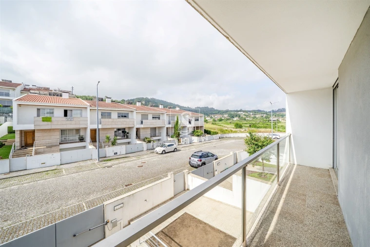 Moradia T4 para Venda em Gamil e Midões Foto 55
