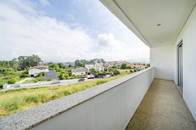Moradia T4 para Venda em Gamil e Midões Foto 34