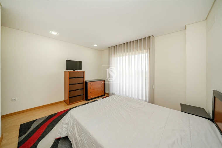 Moradia T4 para Venda em Gamil e Midões Foto 41
