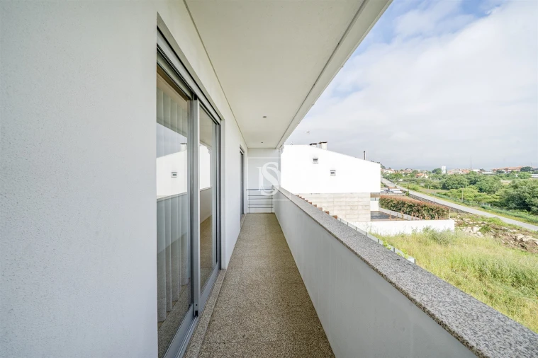 Moradia T4 para Venda em Gamil e Midões Foto 42