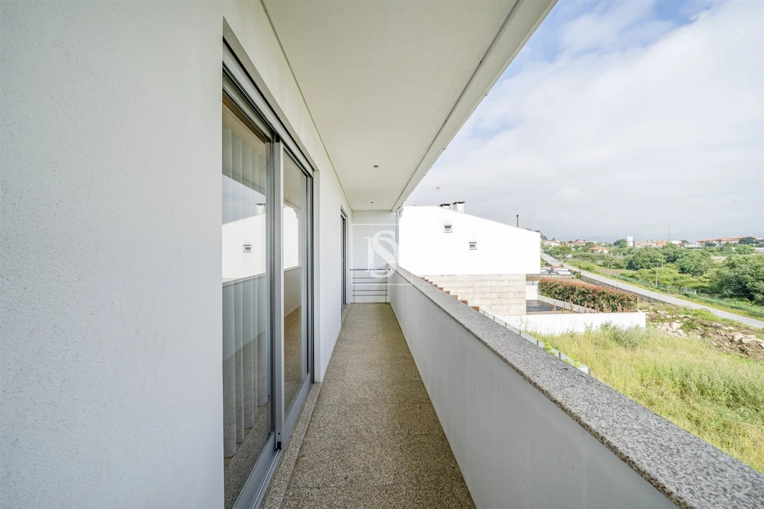Moradia T4 para Venda em Gamil e Midões Foto 42