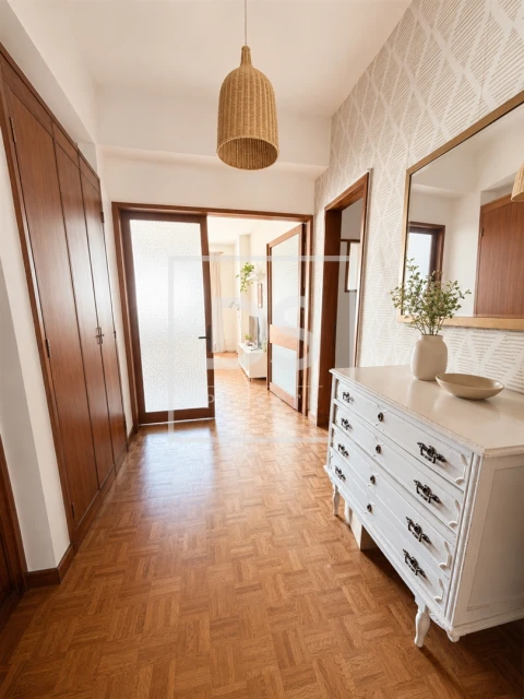 Apartamento T2 para Venda em Cedofeita, Santo Ildefonso, Sé, Miragaia, São Nicolau e Vitória
