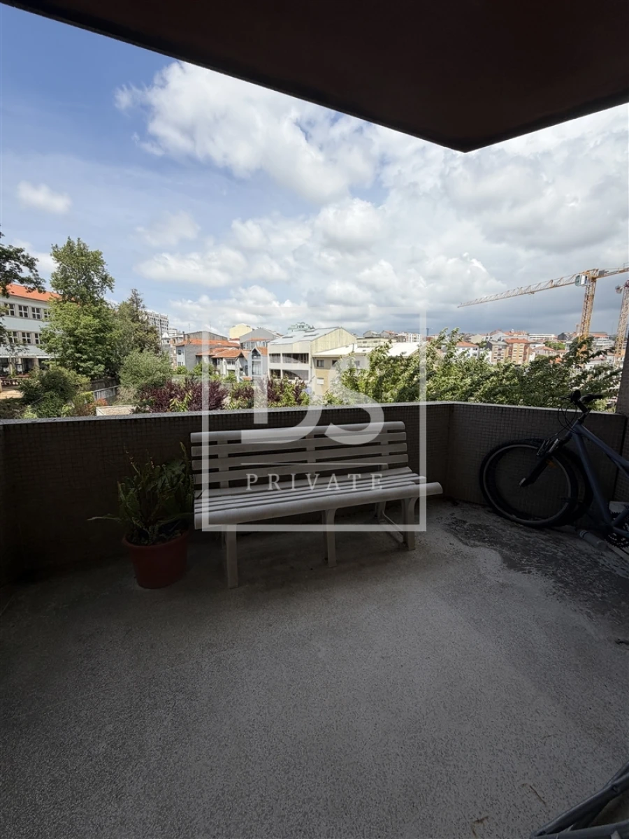 Apartamento T2 para Venda em Cedofeita, Santo Ildefonso, Sé, Miragaia, São Nicolau e Vitória Foto 9