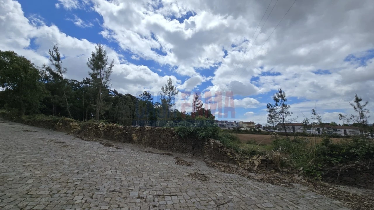 Terreno para Venda em Fradelos Foto 3