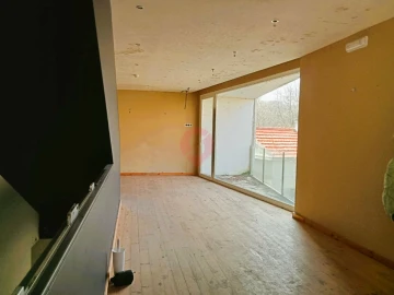 Negócio para Venda em Ceivães e Badim