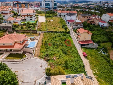 Terreno para Venda em Marrazes e Barosa