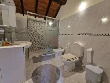 Moradia T3 para Venda em Parada do Monte e Cubalhão