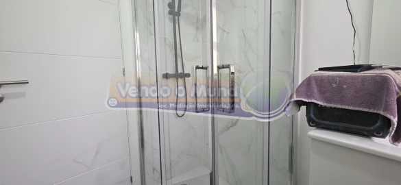Apartamento T3 para Venda em Póvoa de Santa Iria e Forte da Casa