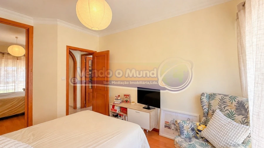 Apartamento T2 para Venda em Samora Correia Foto 18
