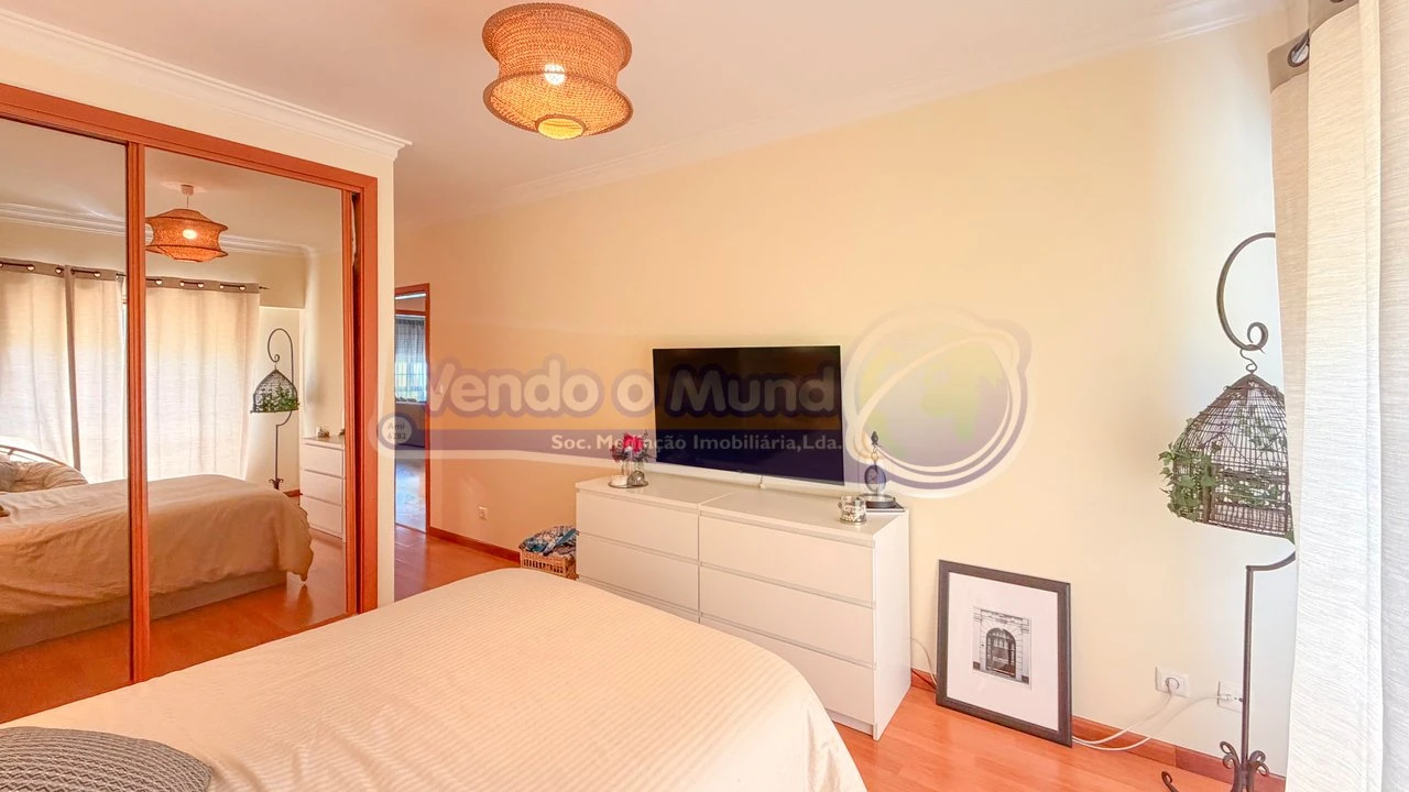 Apartamento T2 para Venda em Samora Correia Foto 13