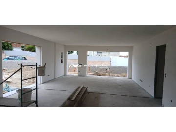 Moradia T3 para Venda em Souto da Carpalhosa e Ortigosa