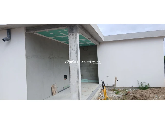 Moradia T3 para Venda em Souto da Carpalhosa e Ortigosa Foto 7