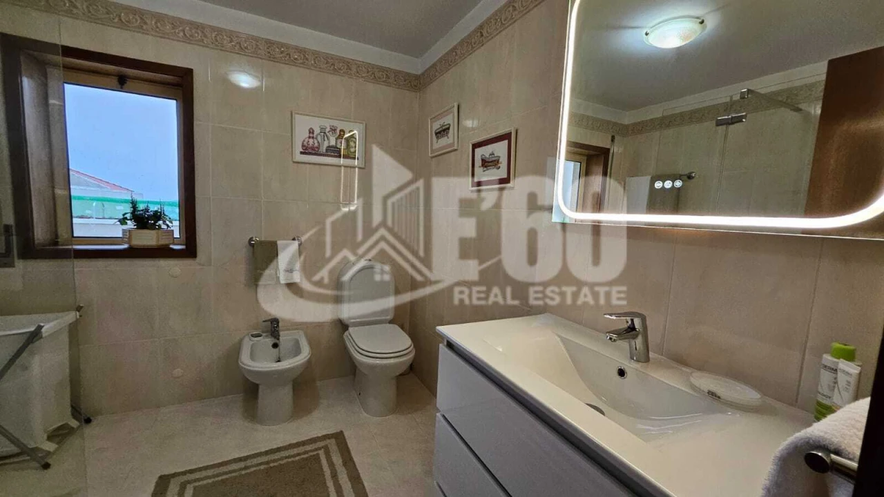 Apartamento T3 para Venda em Canidelo Foto 19