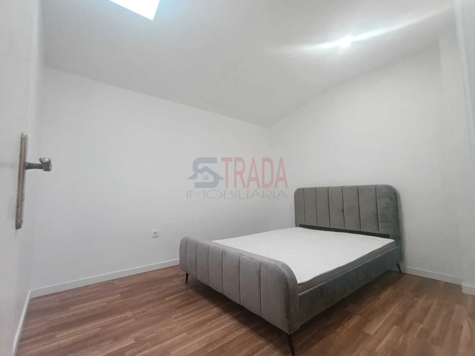 Apartamento T2 para Venda em Vila Verde e Barbudo Foto 6