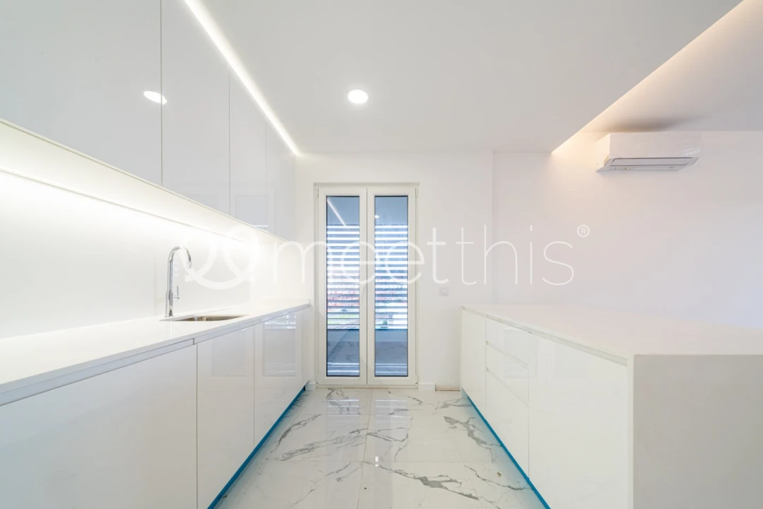 Apartamento T2 para Venda em Venteira Foto 15