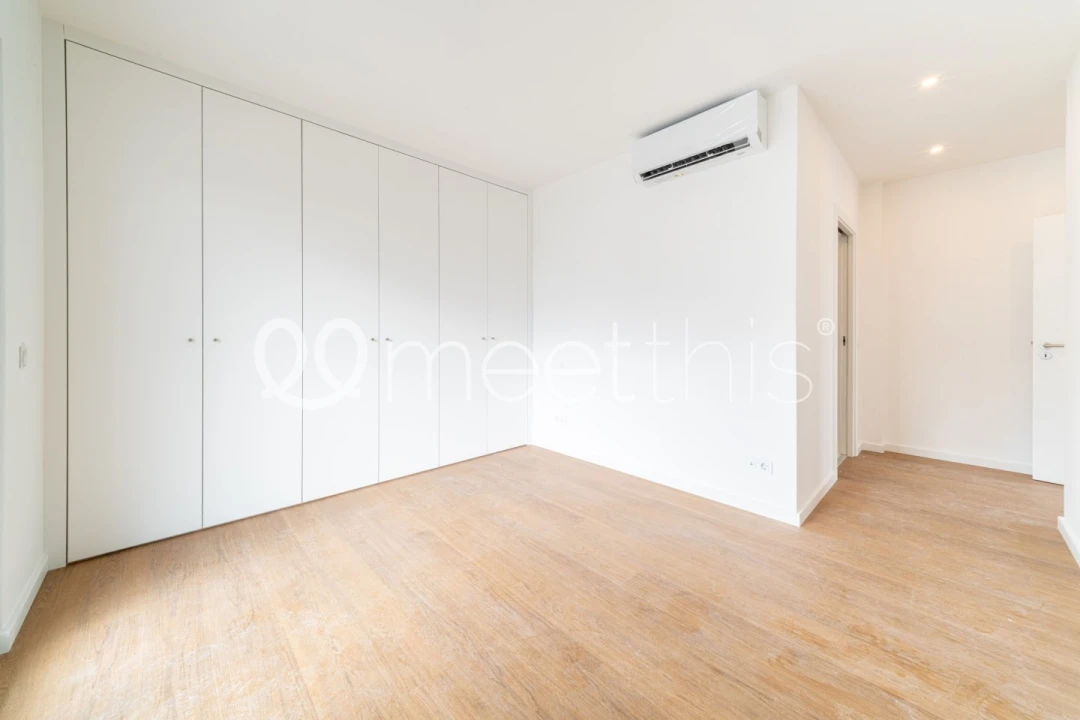 Apartamento T2 para Venda em Venteira Foto 19