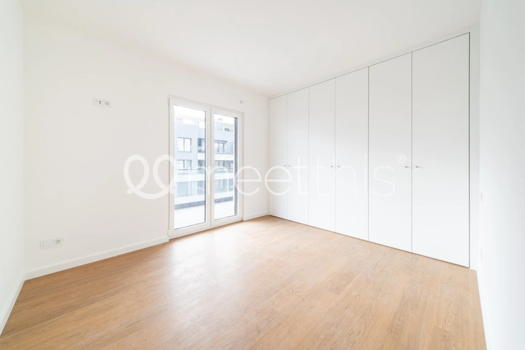 Apartamento T2 para Venda em Venteira Foto 21