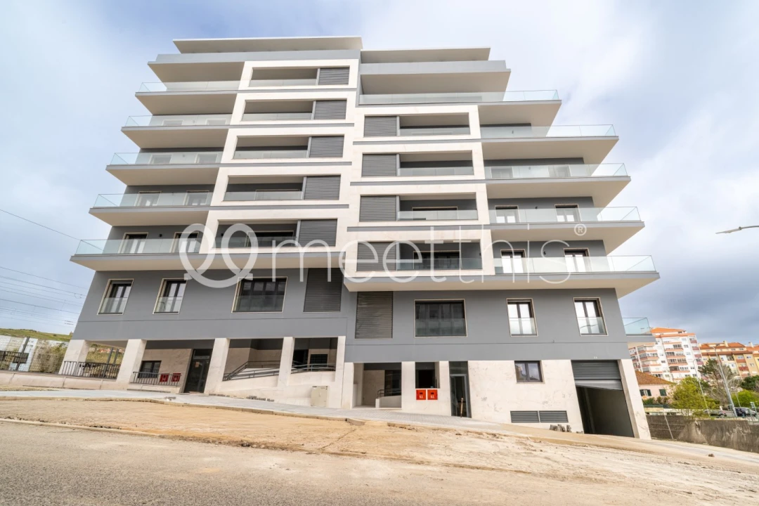 Apartamento T2 para Venda em Venteira Foto 30