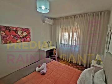 Apartamento T2 para Arrendamento em Santa Clara e Castelo Viegas