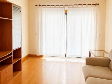 Apartamento T1 para Arrendamento em Glória e Vera Cruz