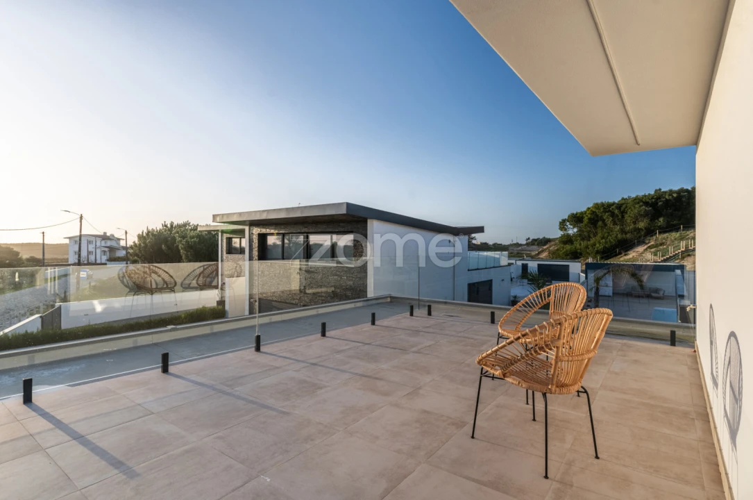 Moradia T2 para Arrendamento em Chafe Foto 20