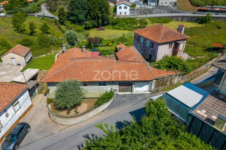 Moradia T2 para Venda em Lobão, Gião, Louredo e Guisande Foto 2