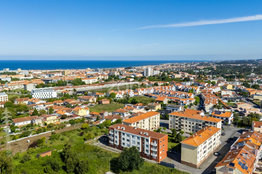 Apartamento T3 para Venda em Silvalde Foto 2