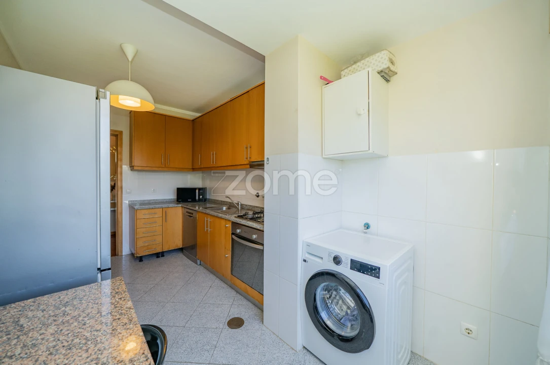 Apartamento T3 para Venda em Silvalde Foto 14