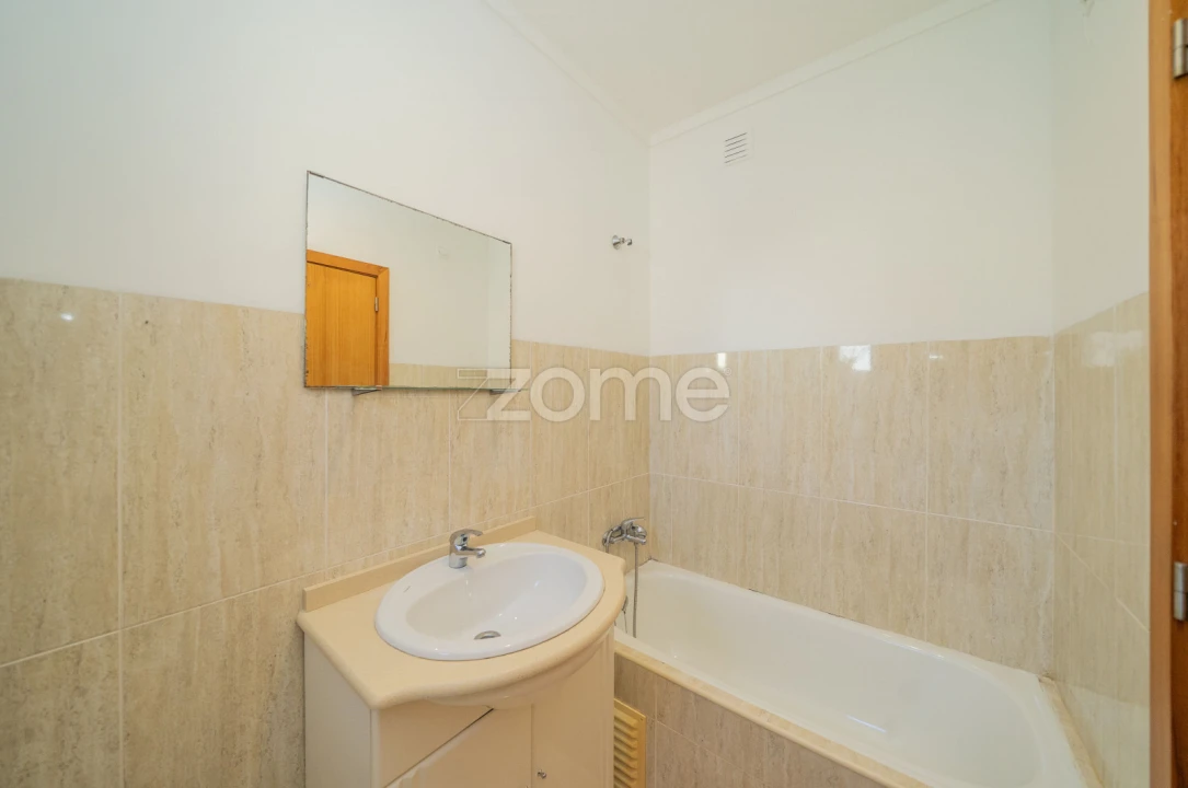 Apartamento T3 para Venda em Silvalde Foto 24