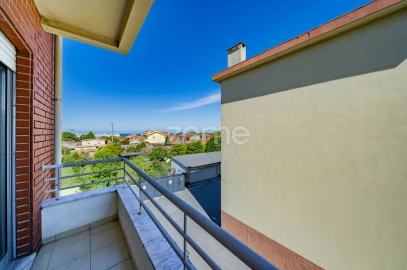 Apartamento T3 para Venda em Silvalde
