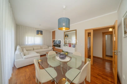 Apartamento T3 para Venda em Silvalde
