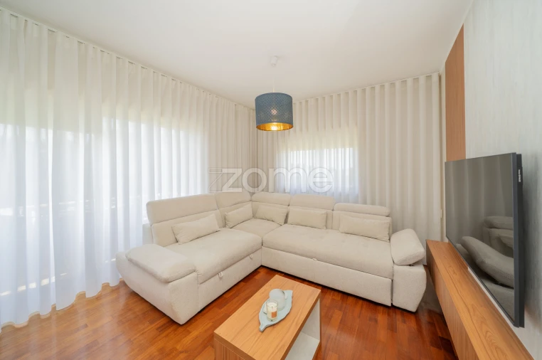 Apartamento T3 para Venda em Silvalde Foto 9
