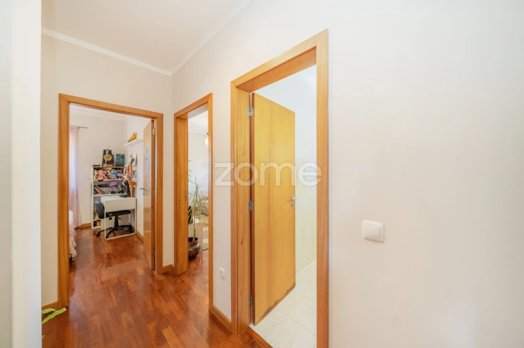 Apartamento T3 para Venda em Silvalde Foto 17