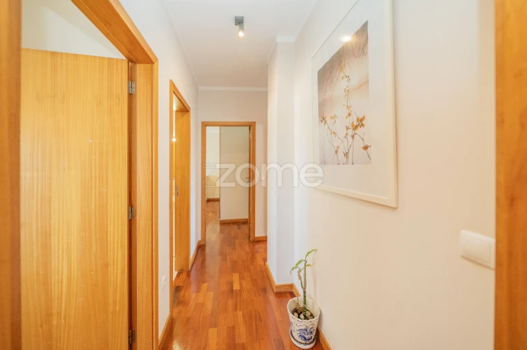 Apartamento T3 para Venda em Silvalde Foto 31
