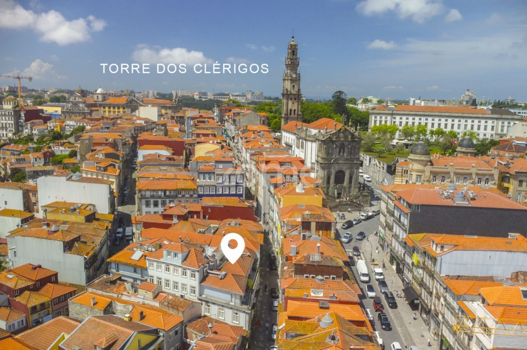 Apartamento T2 para Venda em Cedofeita, Santo Ildefonso, Sé, Miragaia, São Nicolau e Vitória Foto 3