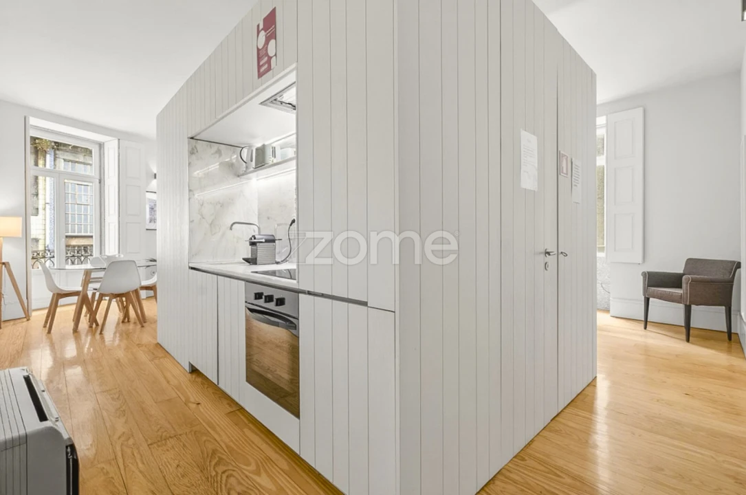 Apartamento T3 para Venda em Cedofeita, Santo Ildefonso, Sé, Miragaia, São Nicolau e Vitória Foto 5