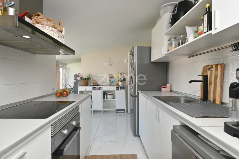 Apartamento T3 para Venda em Alcabideche Foto 16