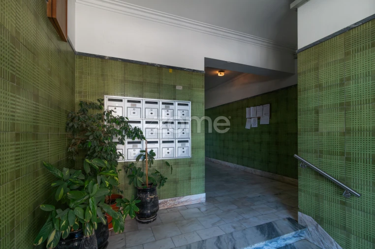 Apartamento T2 para Venda em Amora Foto 8