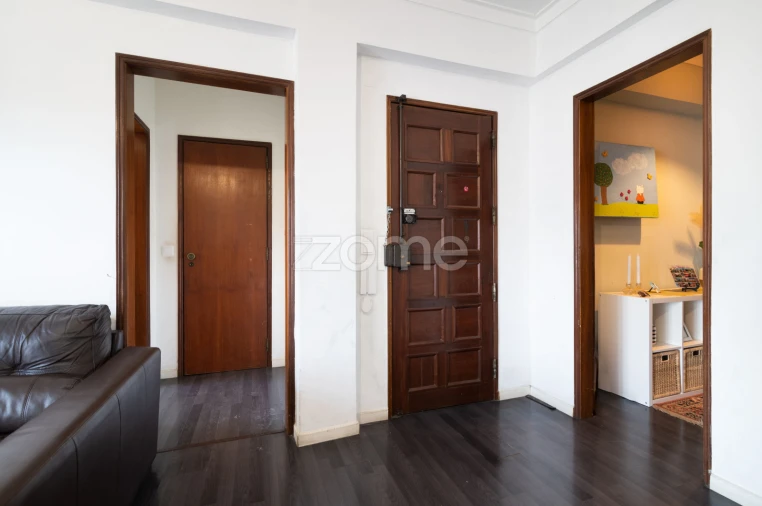 Apartamento T2 para Venda em Amora Foto 11
