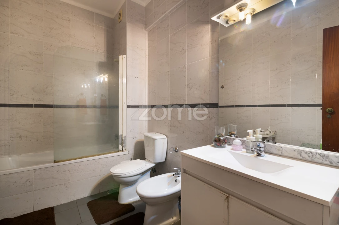 Apartamento T2 para Venda em Amora Foto 25