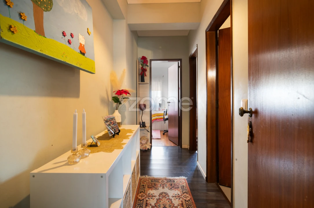 Apartamento T2 para Venda em Amora Foto 4