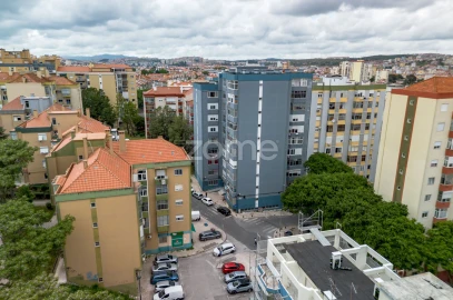 Apartamento T1 para Venda em Águas Livres
