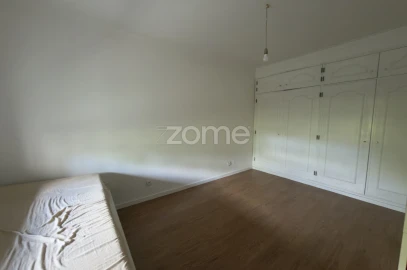 Apartamento T1 para Venda em Santo Antonio dos Olivais