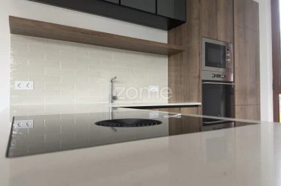 Apartamento T2 para Venda em Santo Antonio dos Olivais