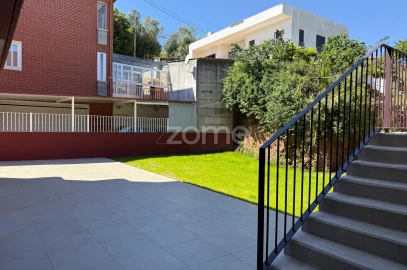 Apartamento T2 para Venda em Santo Antonio dos Olivais