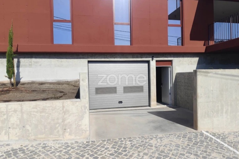 Apartamento T2 para Venda em Santo Antonio dos Olivais Foto 22