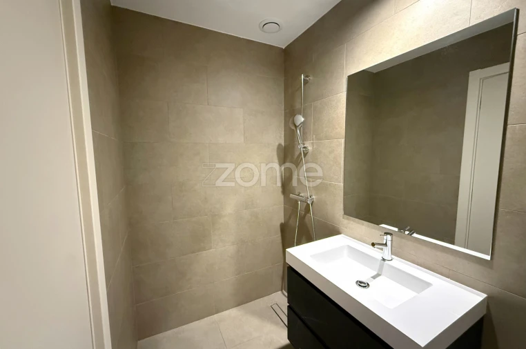 Apartamento T2 para Venda em Santo Antonio dos Olivais Foto 17